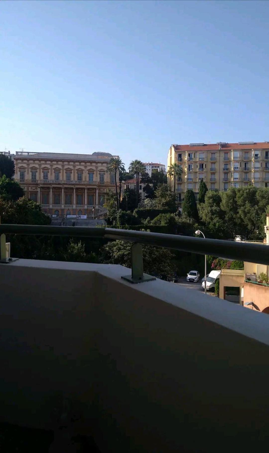Logement Entier - Les Baumettes ニース エクステリア 写真